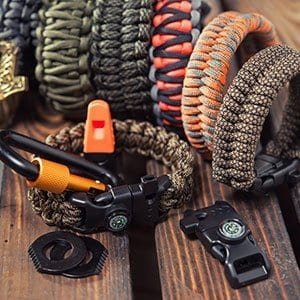 paracord bracelet iStock 1168305751 1