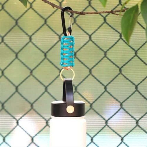 paracord keychain image 6 4